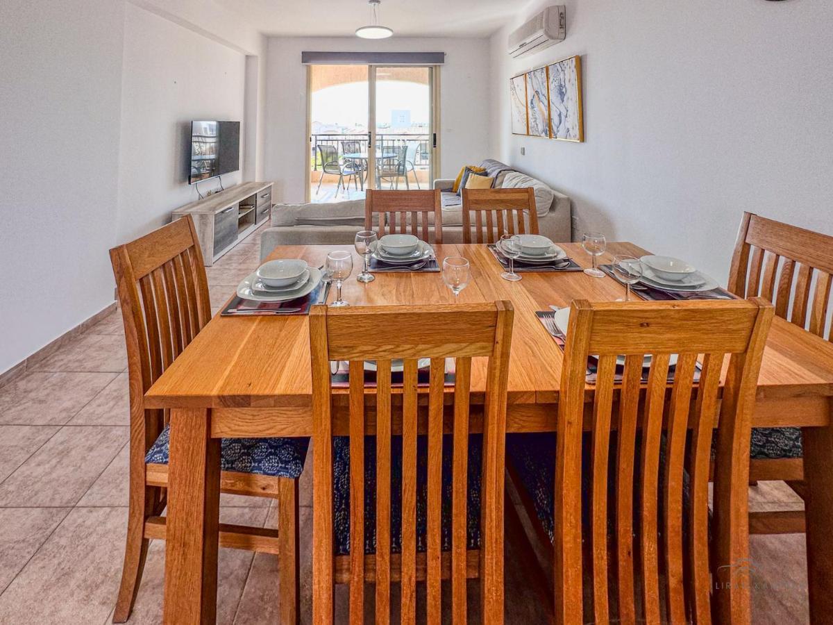 Ferienwohnung Royal Seacrest Crown-Jewel, 2B, Pools, Sea, Center Paphos Exterior foto