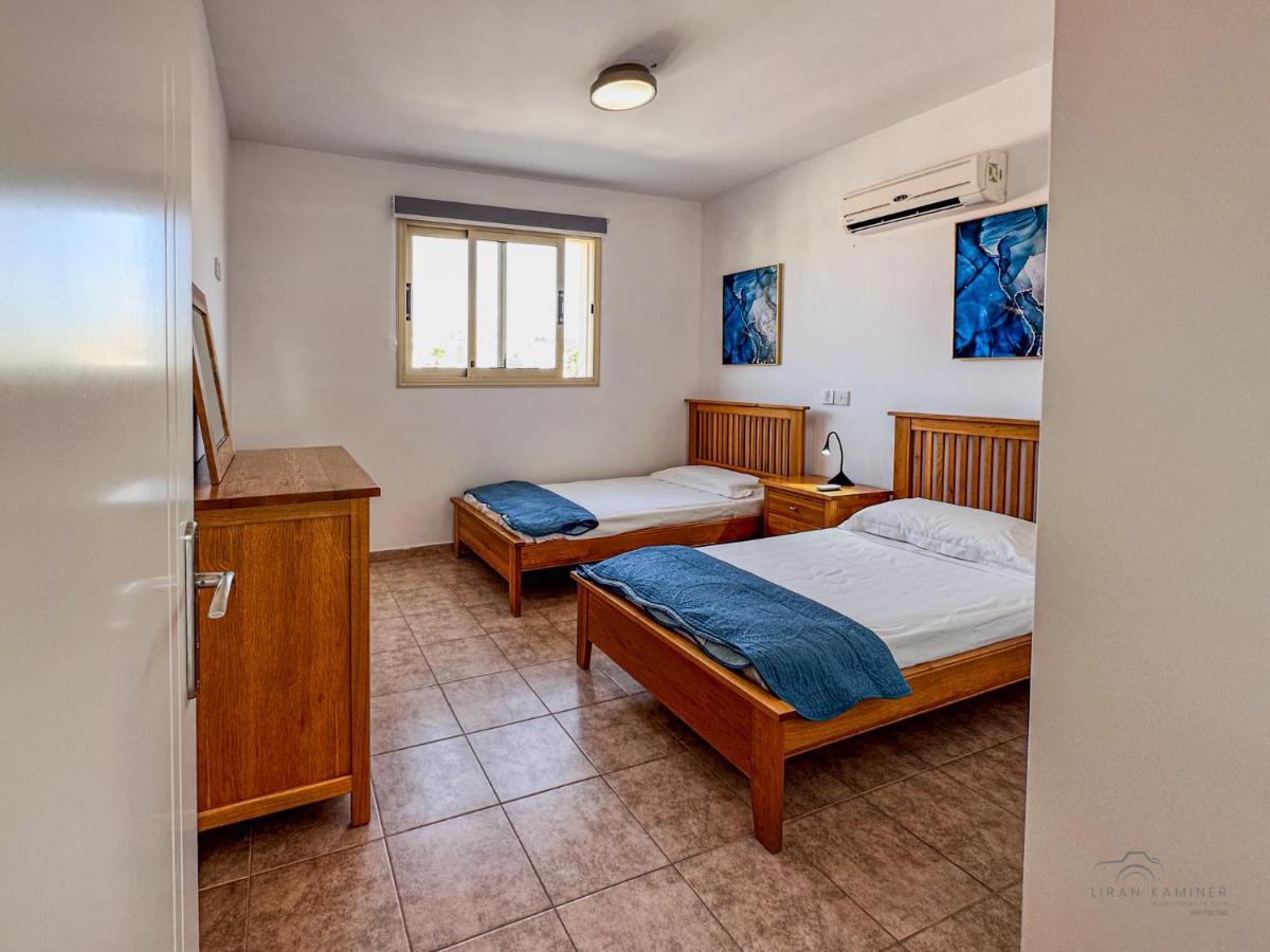 Ferienwohnung Royal Seacrest Crown-Jewel, 2B, Pools, Sea, Center Paphos Exterior foto