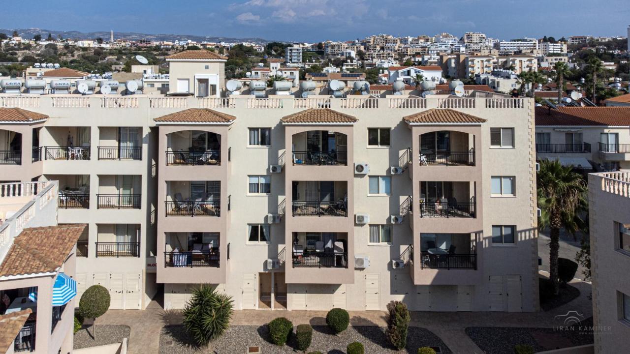 Ferienwohnung Royal Seacrest Crown-Jewel, 2B, Pools, Sea, Center Paphos Exterior foto